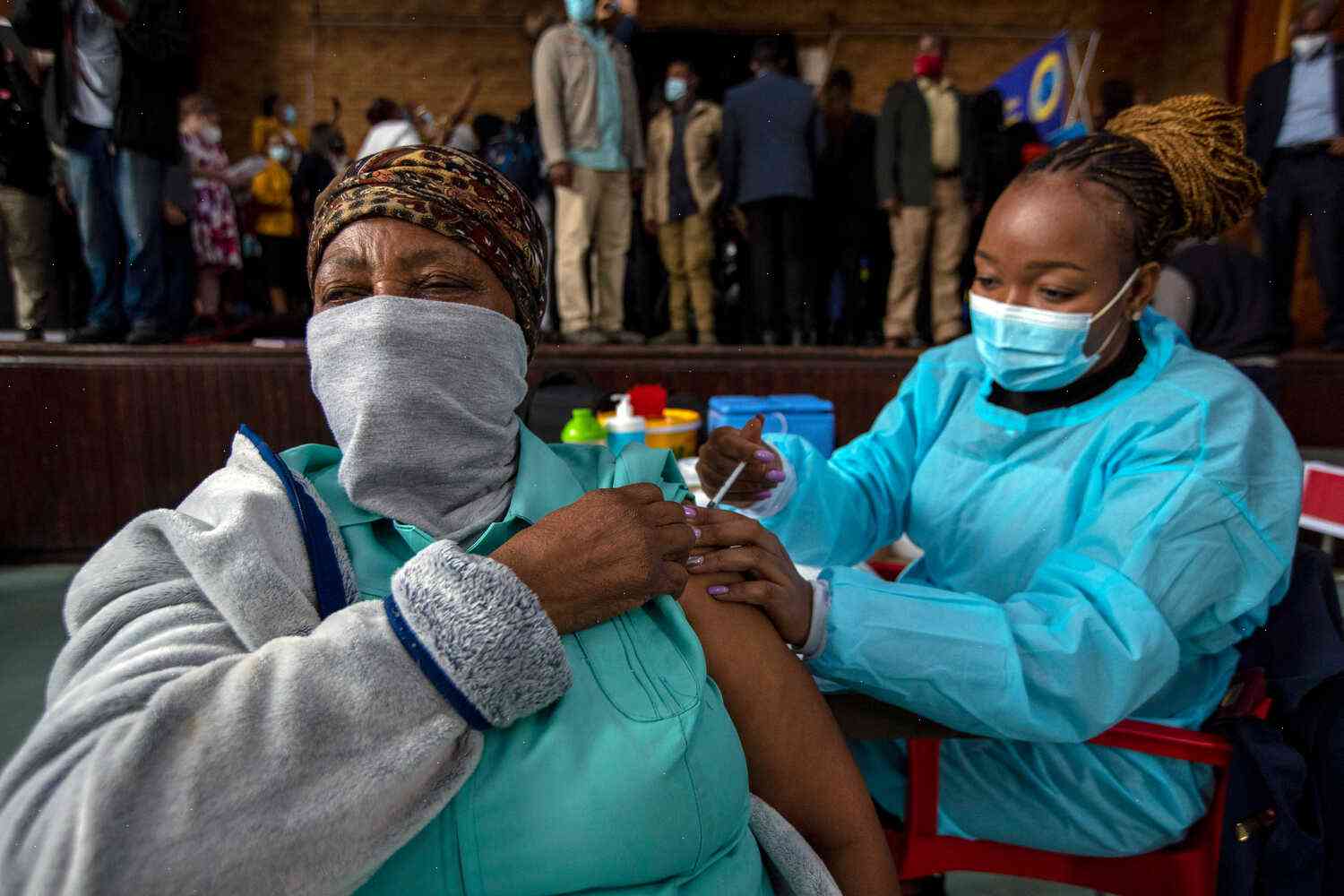 Focusing on HIV and Ebola in Africa: Here’s one promising Ebola vaccine